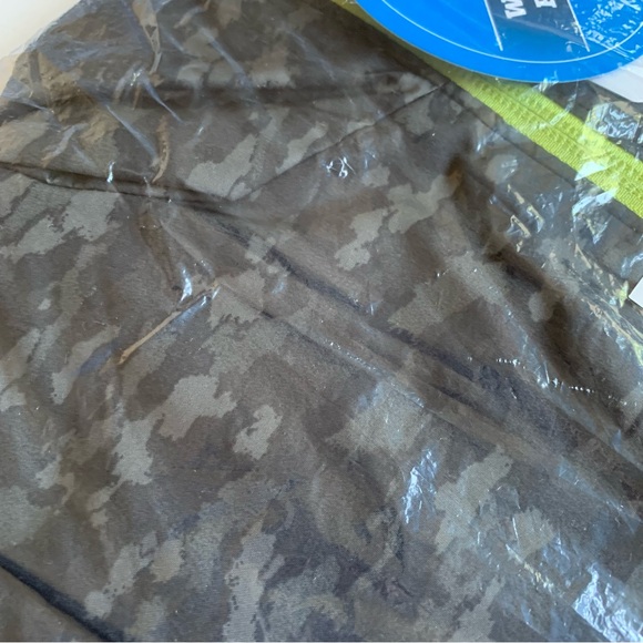 NWT COLUMBIA Youth Pixel Wind Grabber II Black Camo Size XL - Picture 4 of 6